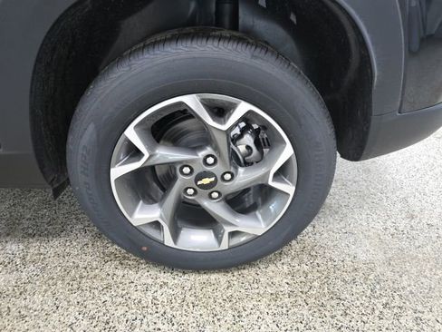 New 2026 Chevrolet Trax LT image 21