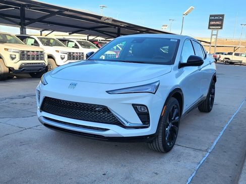 New 2026 Buick Envista Sport Touring image 8