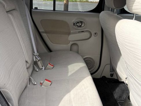 Used 2012 Nissan Cube 1.8 SL w/ Interior Designer Pkg image 16