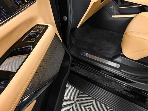 New 2025 Cadillac Escalade IQ Luxury 2 image 8