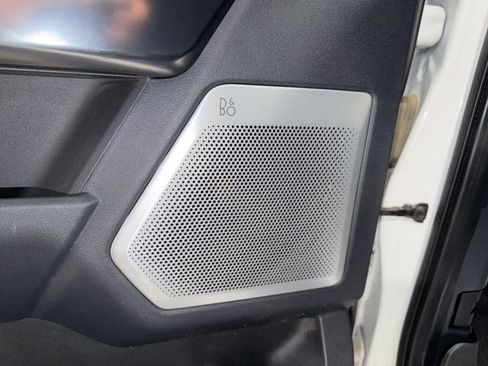 Used 2024 Ford F250 Platinum AWD/4WD image 11