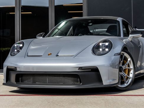 Certified 2022 Porsche 911 GT3 image 7