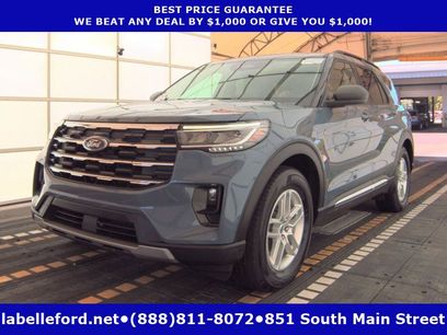 Certified 2025 Ford Explorer Active w/ Active Comfort Package