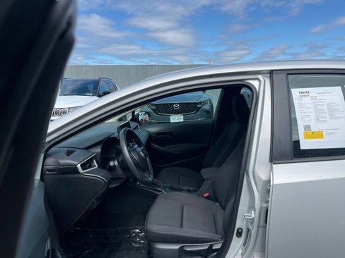 Used 2025 Toyota Corolla LE FWD image 26