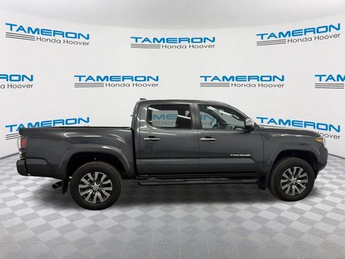 Used 2022 Toyota Tacoma Limited AWD/4WD image 6