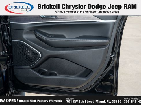Used 2026 Jeep Grand Cherokee Limited RWD image 13