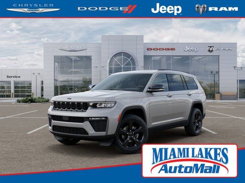 New 2026 Jeep Grand Cherokee L Limited AWD/4WD image 1