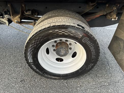 Used 2019 Ford F550 4x4 Crew Cab Super Duty w/ Power Equipment Group image 10