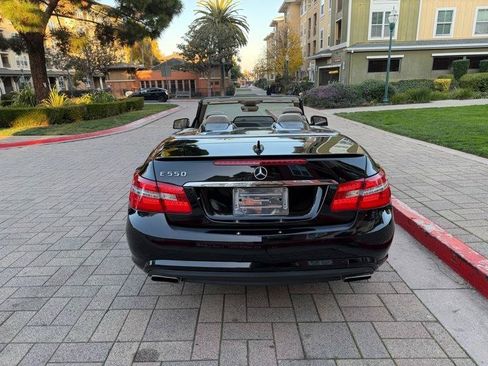 Used 2013 Mercedes-Benz E 550 Cabriolet image 7