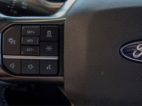 Used 2024 Ford F150 Platinum image 16