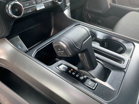 Certified 2024 Ford F150 XLT w/ FX4 Off-Road Package image 23