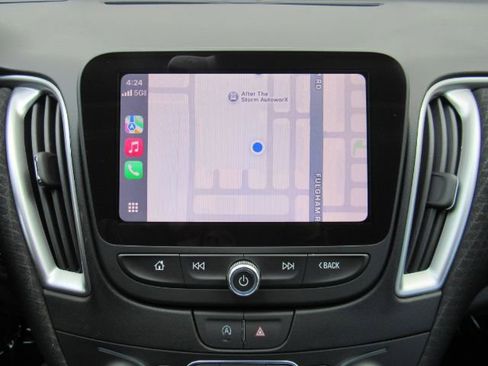 Used 2025 Chevrolet Malibu LT image 5