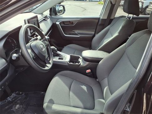Used 2024 Toyota RAV4 LE image 15