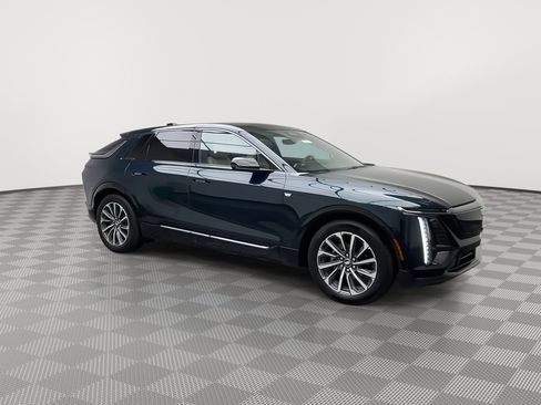 Certified 2024 Cadillac Lyriq Sport w/ Nappa Leather Package image 46