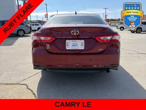 Used 2019 Toyota Camry LE image 6