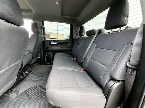 Used 2023 Chevrolet Silverado 1500 RST AWD/4WD image 15
