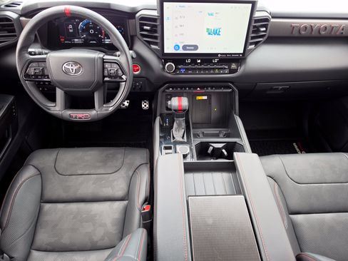 Used 2022 Toyota Tundra TRD Pro AWD/4WD image 8