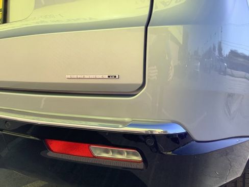 New 2023 Jeep Wagoneer Series III w/ Preferred Equipment Group image 50