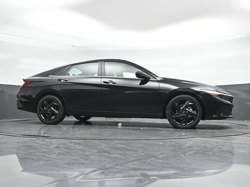 Used 2026 Hyundai Elantra SEL Sport Premium FWD image 48