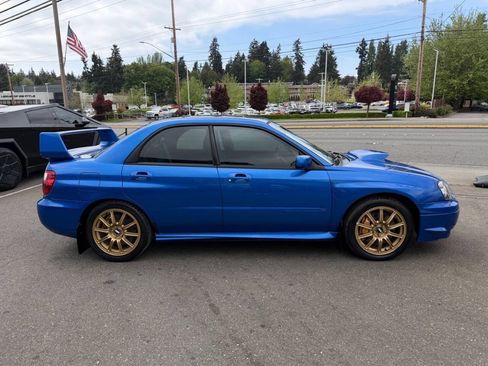 Used 2004 Subaru Impreza WRX STI AWD/4WD image 10