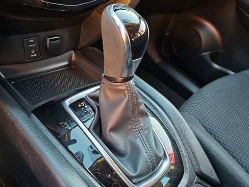 Used 2018 Nissan Rogue Sport S w/ S Appearance Package image 14