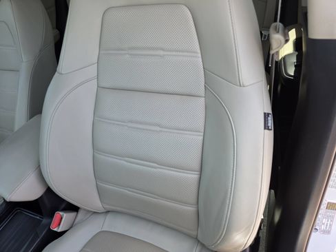 Used 2022 Honda CR-V EX-L image 16