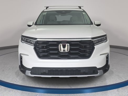 Used 2024 Honda Pilot EX-L image 2