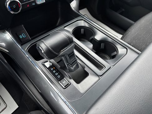 Used 2022 Ford F150 XLT w/ Equipment Group 302A High image 13