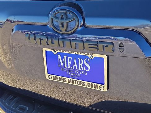 Used 2022 Toyota 4Runner SR5 RWD image 16