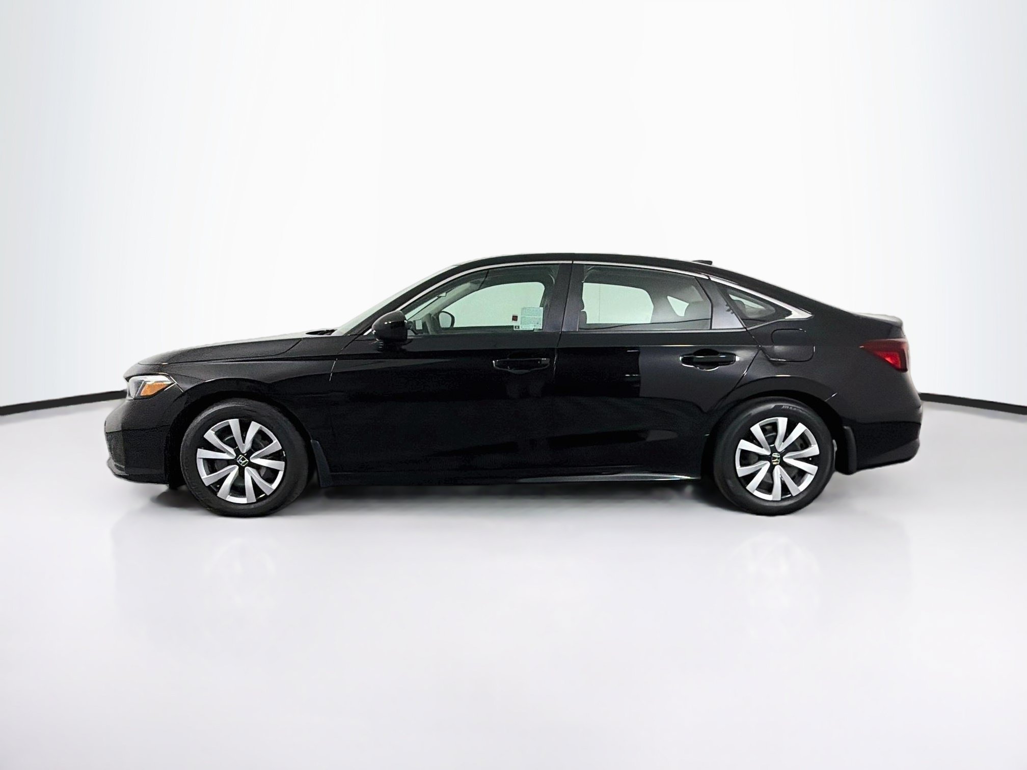 Used 2025 Honda Civic LX image 4