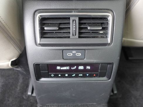 Certified 2024 MAZDA CX-90 Plug-In Hybrid w/ Premium Pkg image 24