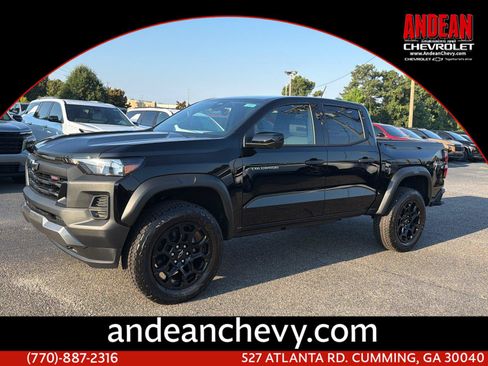 New 2026 Chevrolet Colorado Trail Boss AWD/4WD image 1