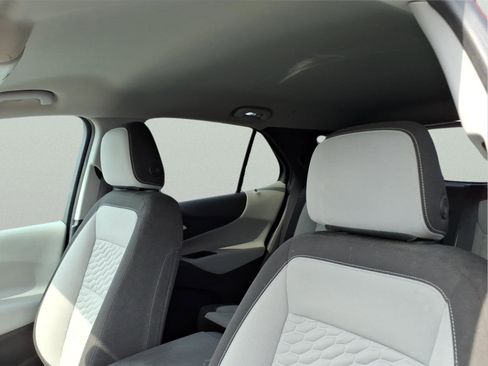 Used 2018 Chevrolet Equinox LT FWD image 15