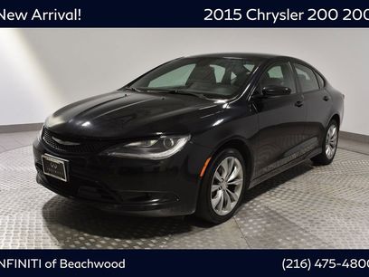 Used 2015 Chrysler 200 S w/ Comfort Group