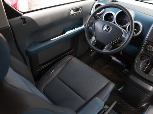 Used 2004 Honda Element EX image 23