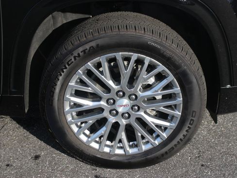 Used 2025 GMC Acadia Denali w/ Super Cruise Package image 41