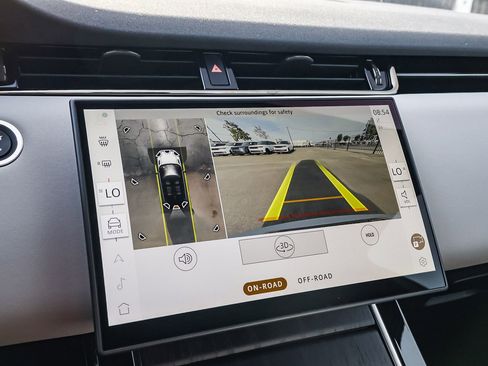 New 2026 Land Rover Range Rover Evoque Dynamic SE image 38