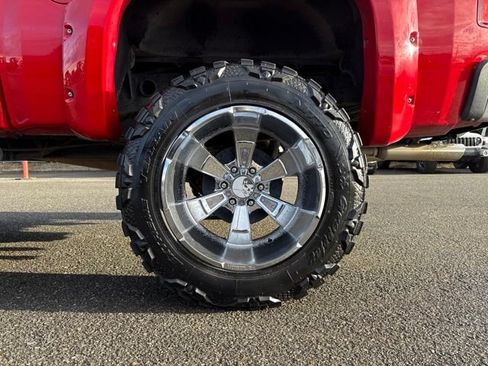 Used 2013 Chevrolet Silverado 1500 LT AWD/4WD image 14