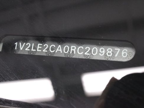 Used 2024 Volkswagen Atlas Cross Sport SE AWD/4WD image 32