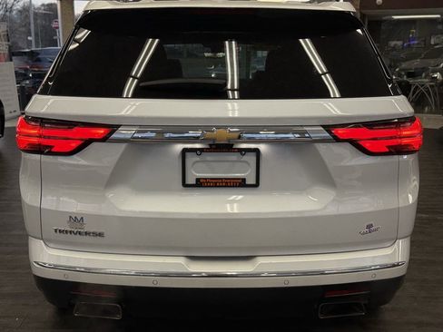 Used 2023 Chevrolet Traverse High Country image 18