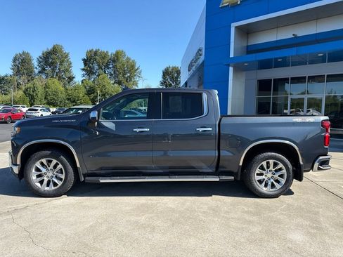 Used 2021 Chevrolet Silverado 1500 LTZ w/ LTZ Premium Package AWD/4WD image 2