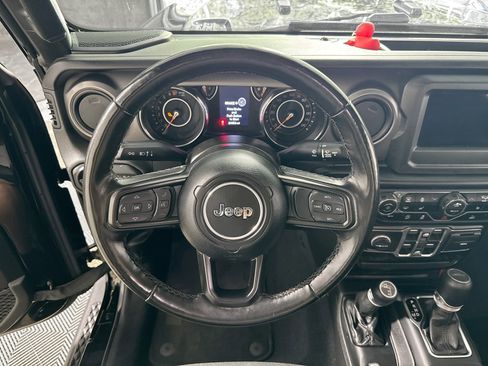 Used 2022 Jeep Gladiator Sport AWD/4WD image 14