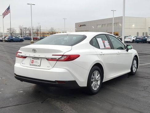 Certified 2025 Toyota Camry LE image 5