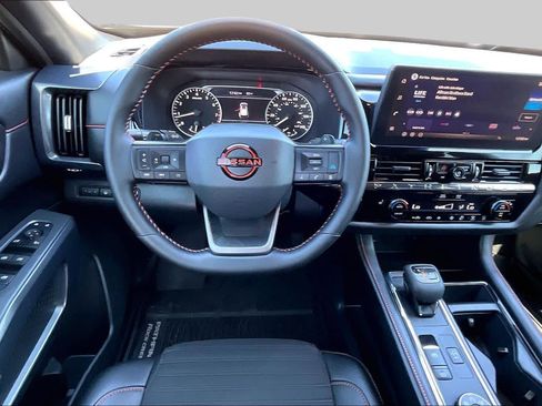 Used 2026 Nissan Pathfinder Rock Creek AWD/4WD image 6