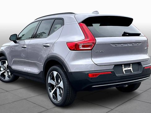 New 2026 Volvo XC40 B5 Plus w/ Protection Package Premier image 3