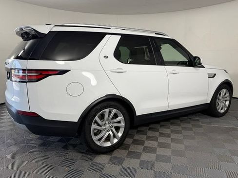 Used 2018 Land Rover Discovery HSE AWD/4WD image 8