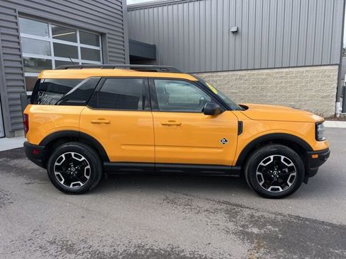 Used 2023 Ford Bronco Sport Outer Banks w/ Tech Package image 4