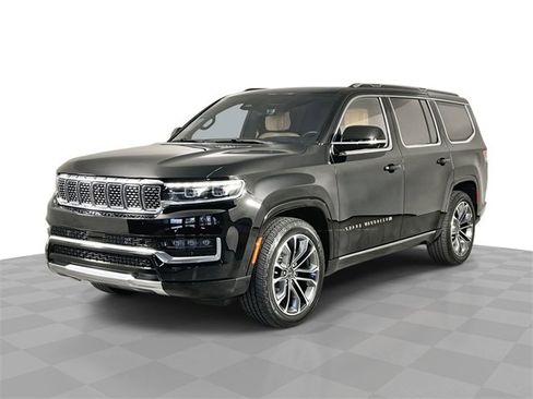 Used 2022 Jeep Grand Wagoneer Series III w/ Flexible Seating Group image 1