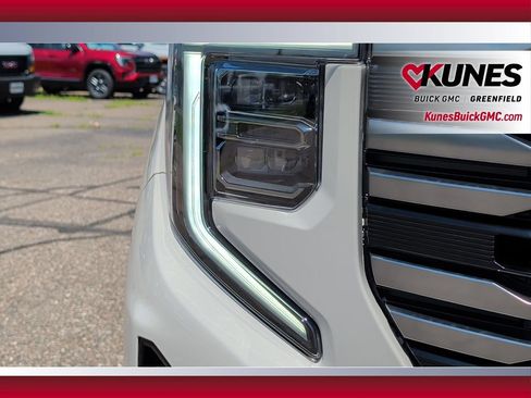 New 2026 GMC Sierra 1500 AT4 w/ AT4 Premium Package AWD/4WD image 49