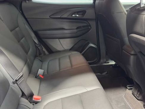 Used 2022 Chevrolet TrailBlazer ACTIV w/ Sun and Liftgate Package FWD image 15